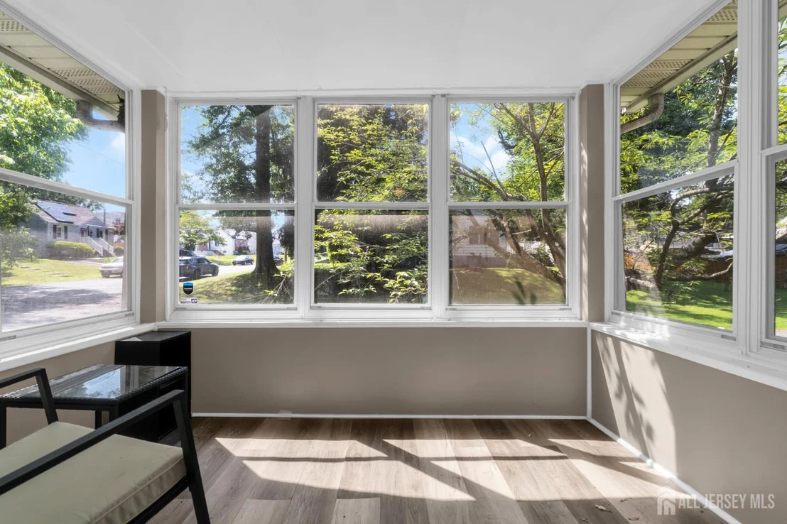 Photo of 303 Stephenson Avenue