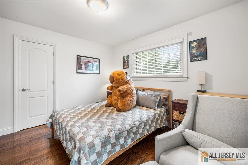 Photo of 122 Benart Place