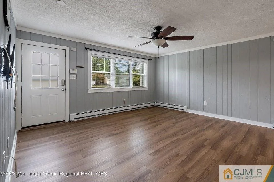 Photo of 325 Normandie Drive