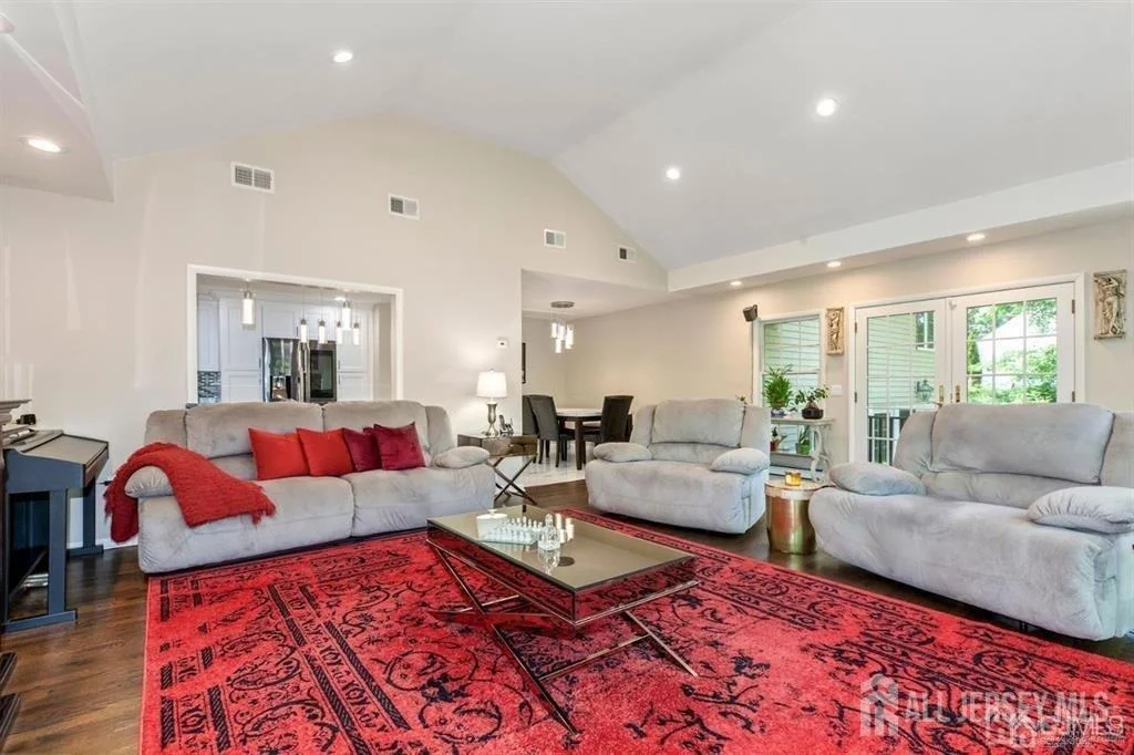 Photo of 42 Harrow Drive