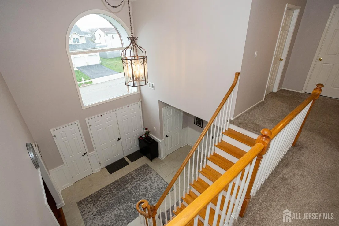 Photo of 31 Scarlet Drive