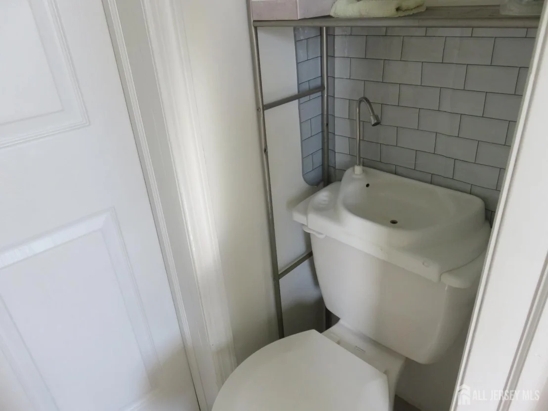 Photo of 652 Cornell Street