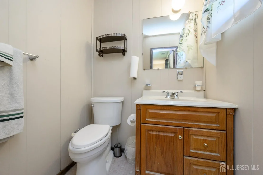 Photo of 839 Bowman Road