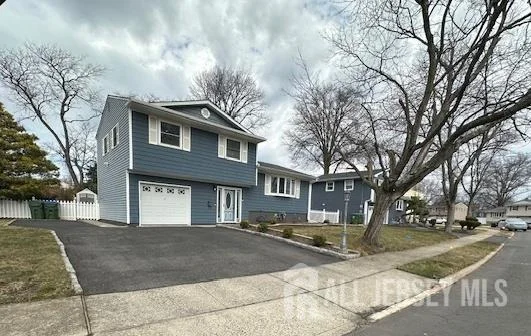 Photo of 13 Moryan Road