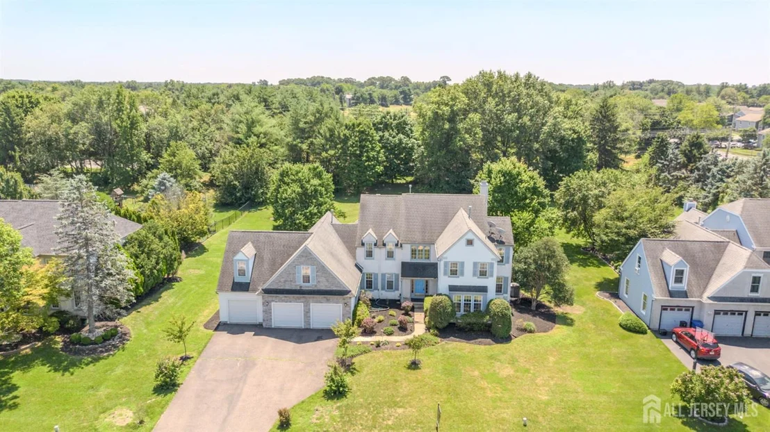 Photo of 37 Kinglet Drive