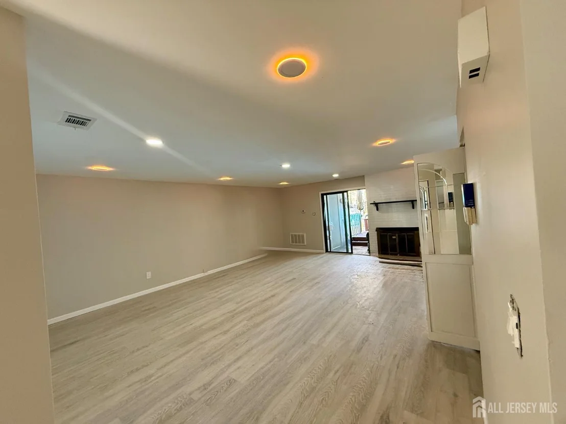 Photo of 1502 Bromley Estates