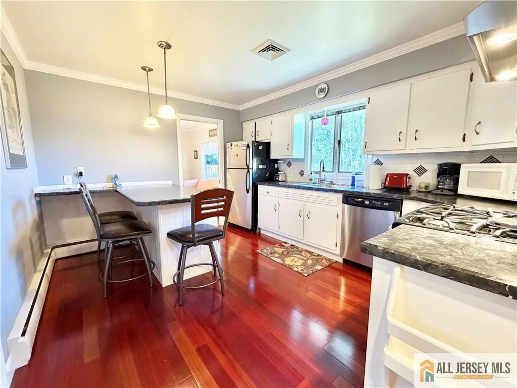 Photo of 5 Holmes Road