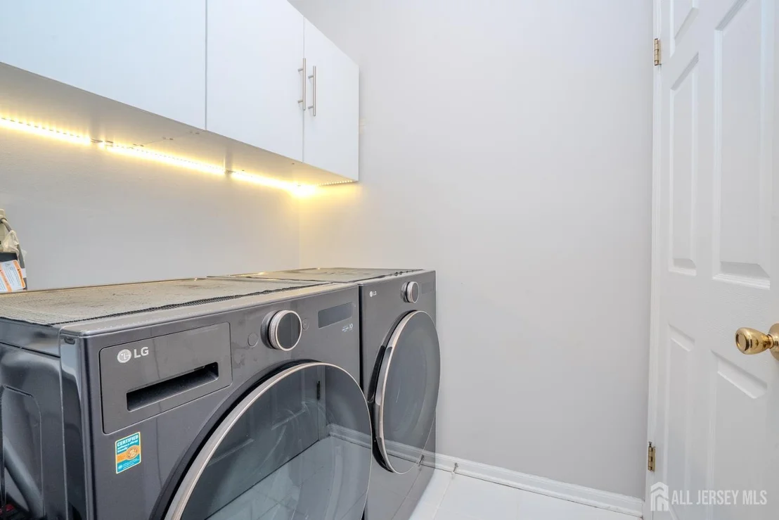 Photo of 23 Huntley Way