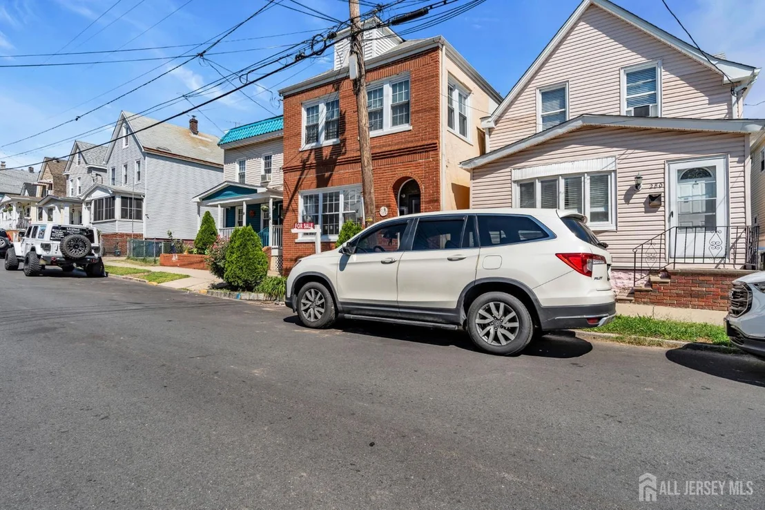 Photo of 282 Alpine Street