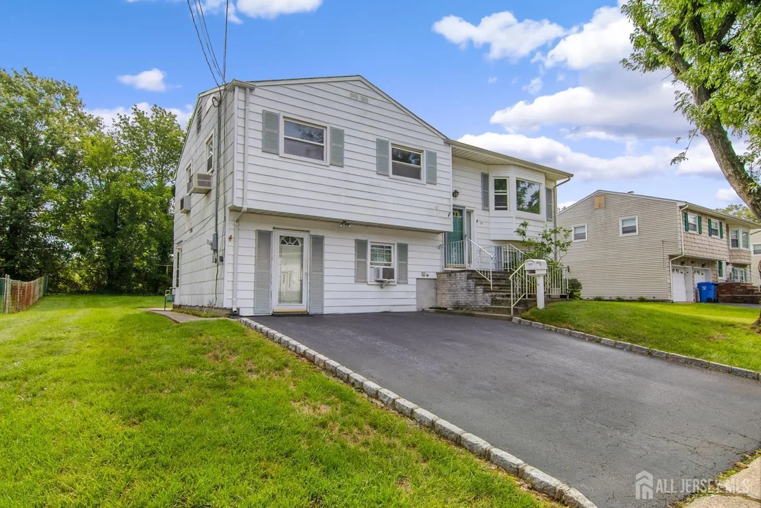 Photo of 31 Heidi Drive