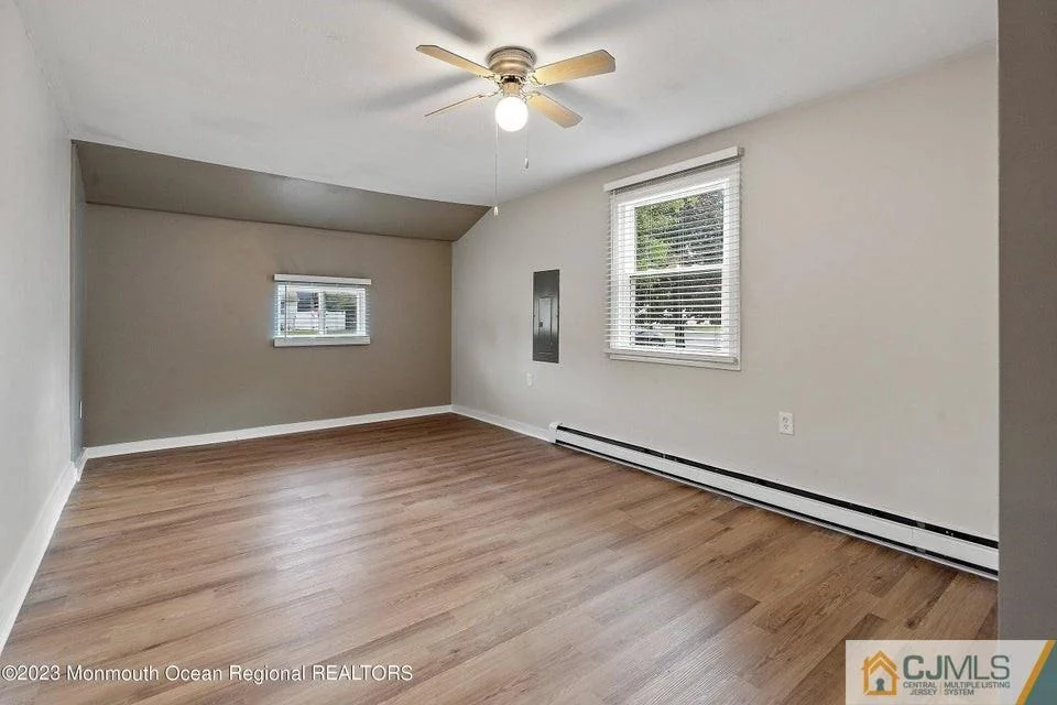 Photo of 325 Normandie Drive