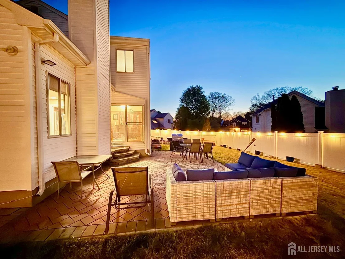 Photo of 6 Amara Court