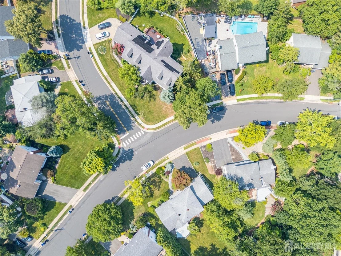 Photo of 560 Wakefield Drive