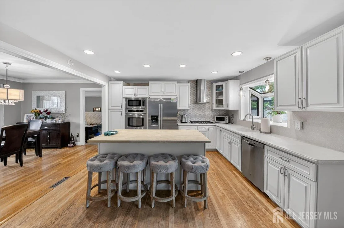 Photo of 16 Dusko Drive