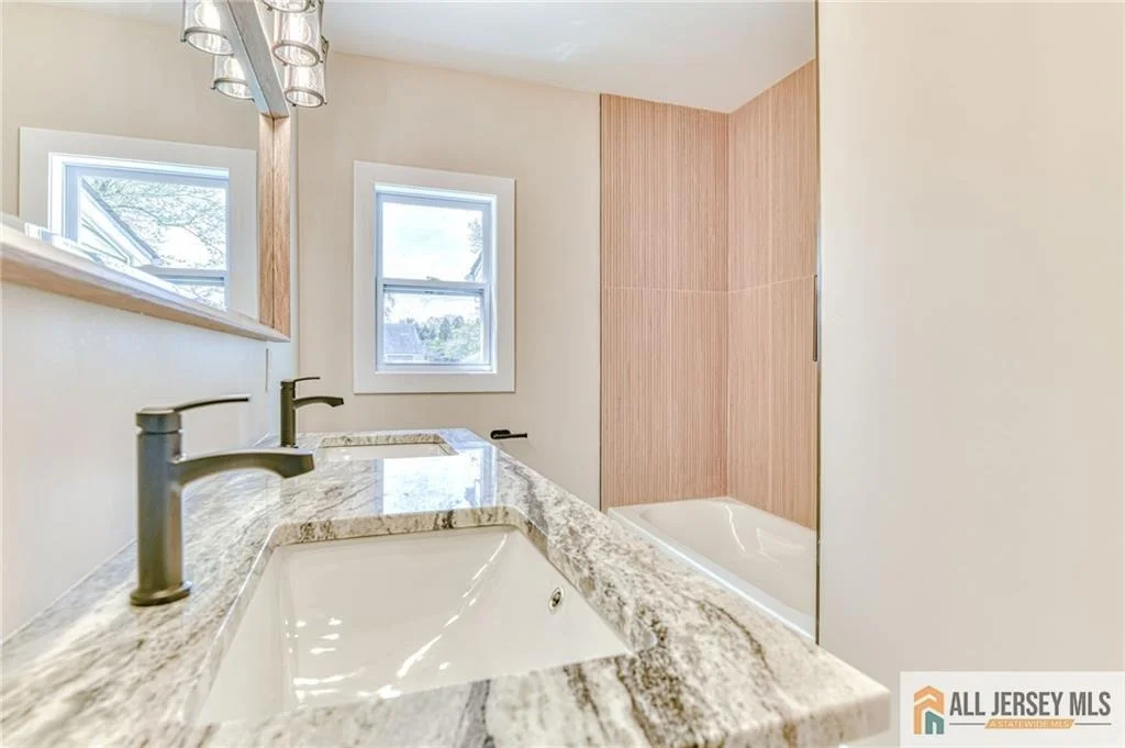 Photo of 32 Campbell Avenue