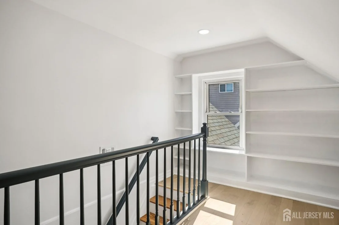 Photo of 101 Ravine Drive