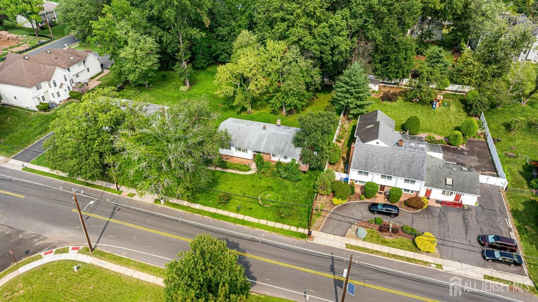 Photo of 454 Plainfield Road