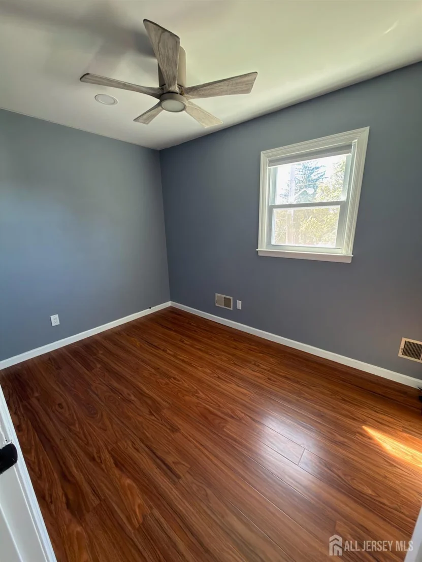 Photo of 140 Coolidge Avenue