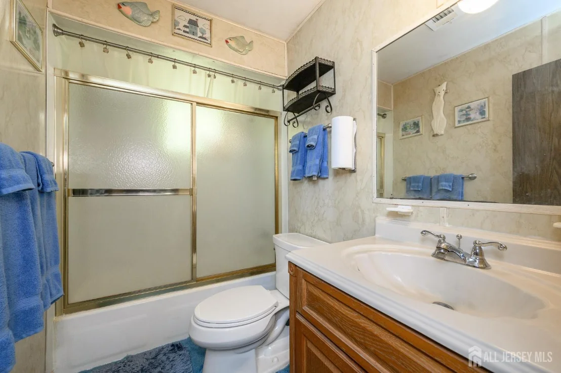 Photo of 839 Bowman Road