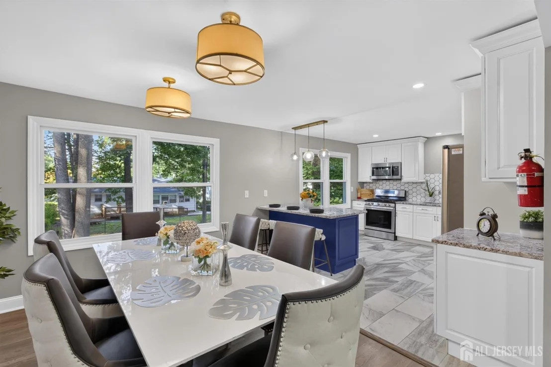 Photo of 247 Farragut Road