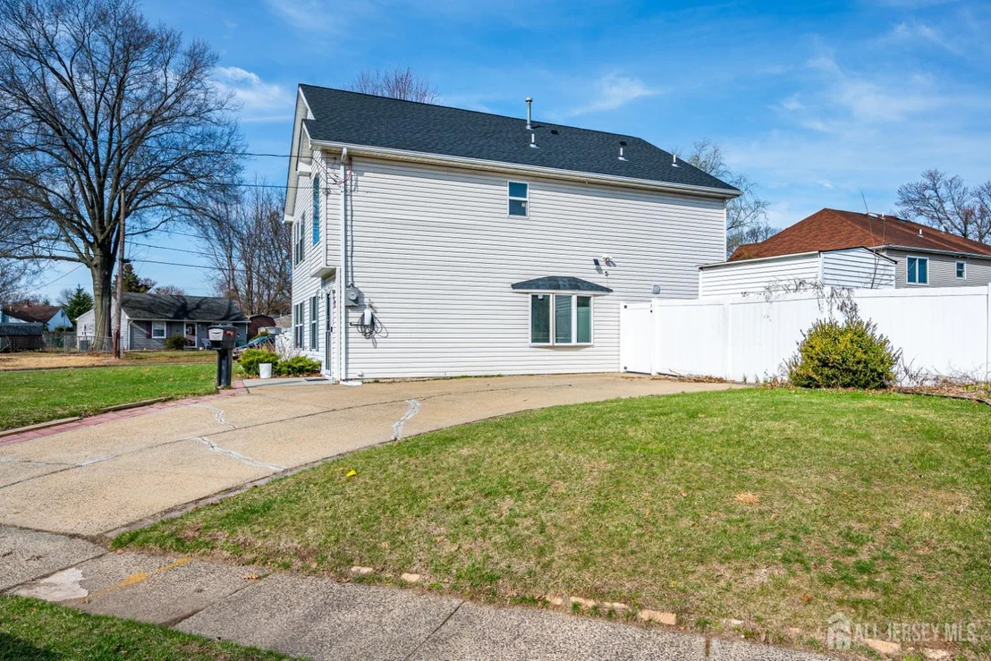 Photo of 17 Idlewild Road