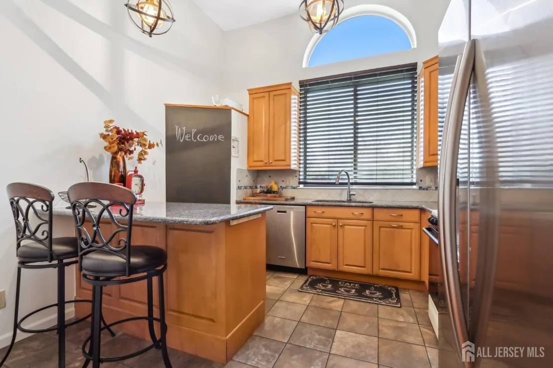 Photo of 627 Sayre Drive