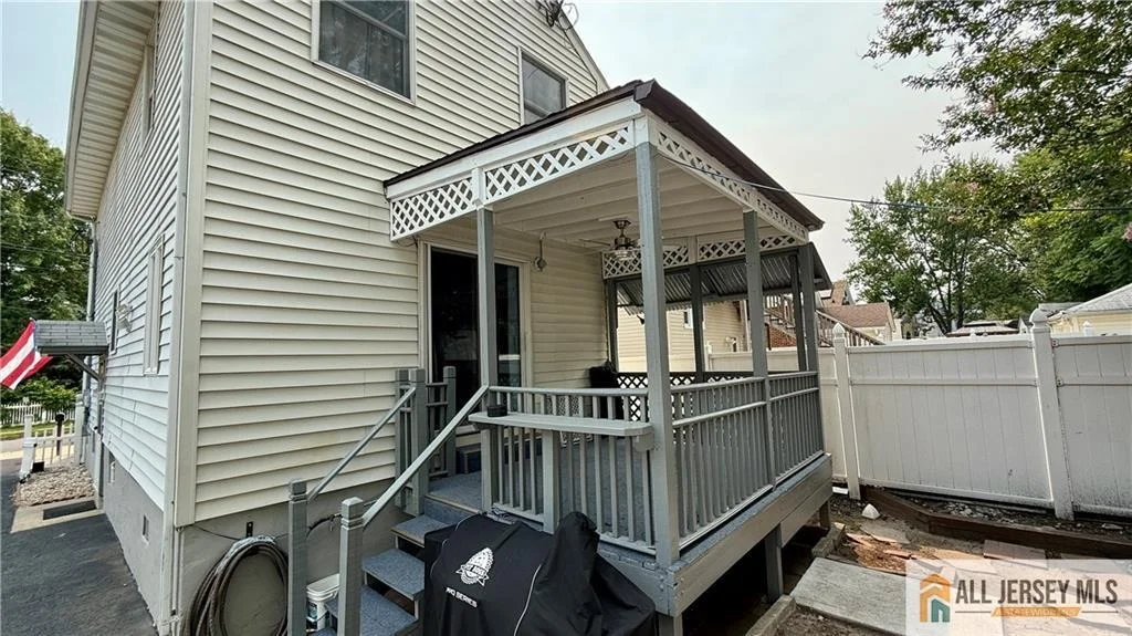 Photo of 70 Spring Street