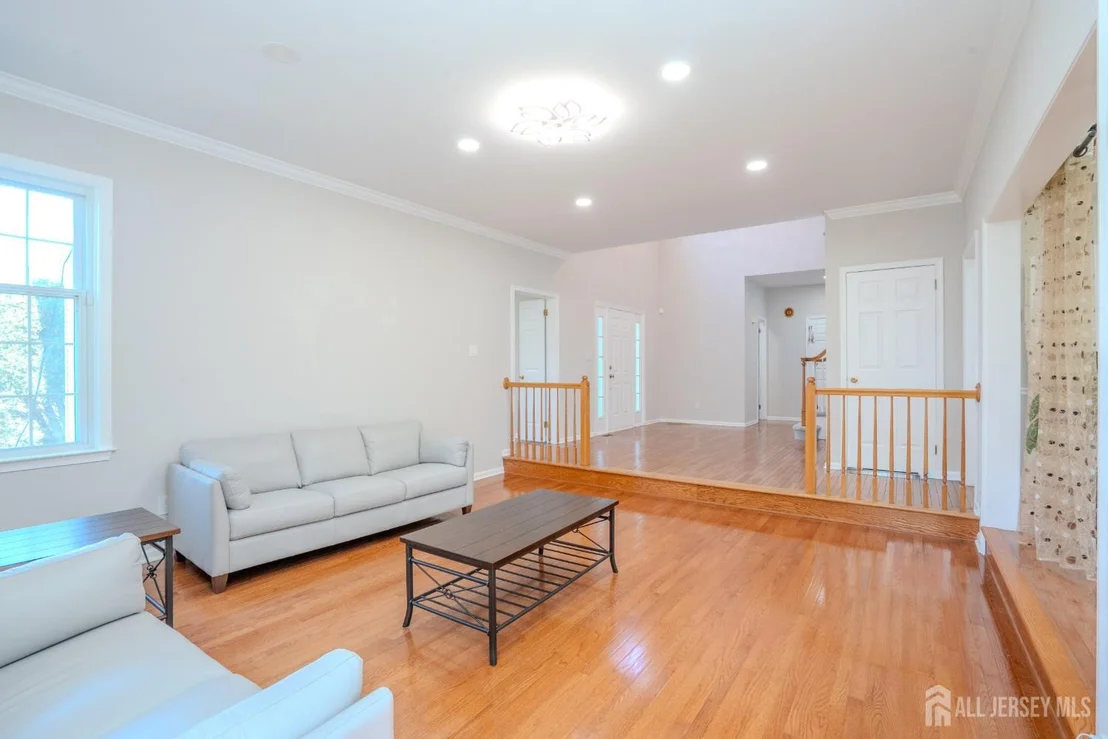 Photo of 37 Kinglet Drive