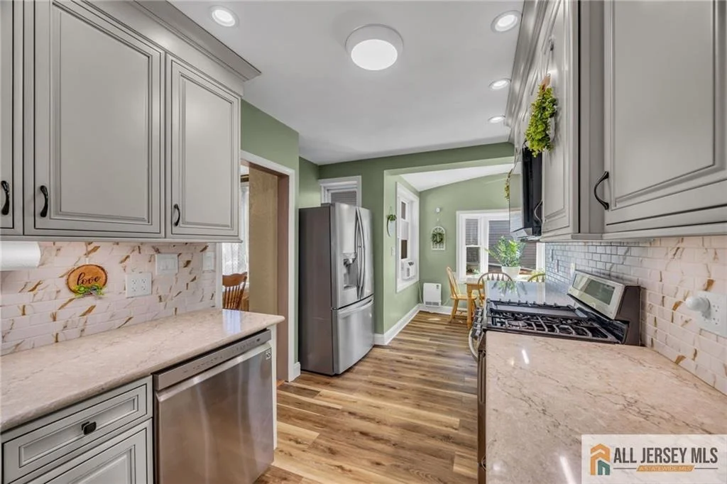 Photo of 38 Simpson Avenue