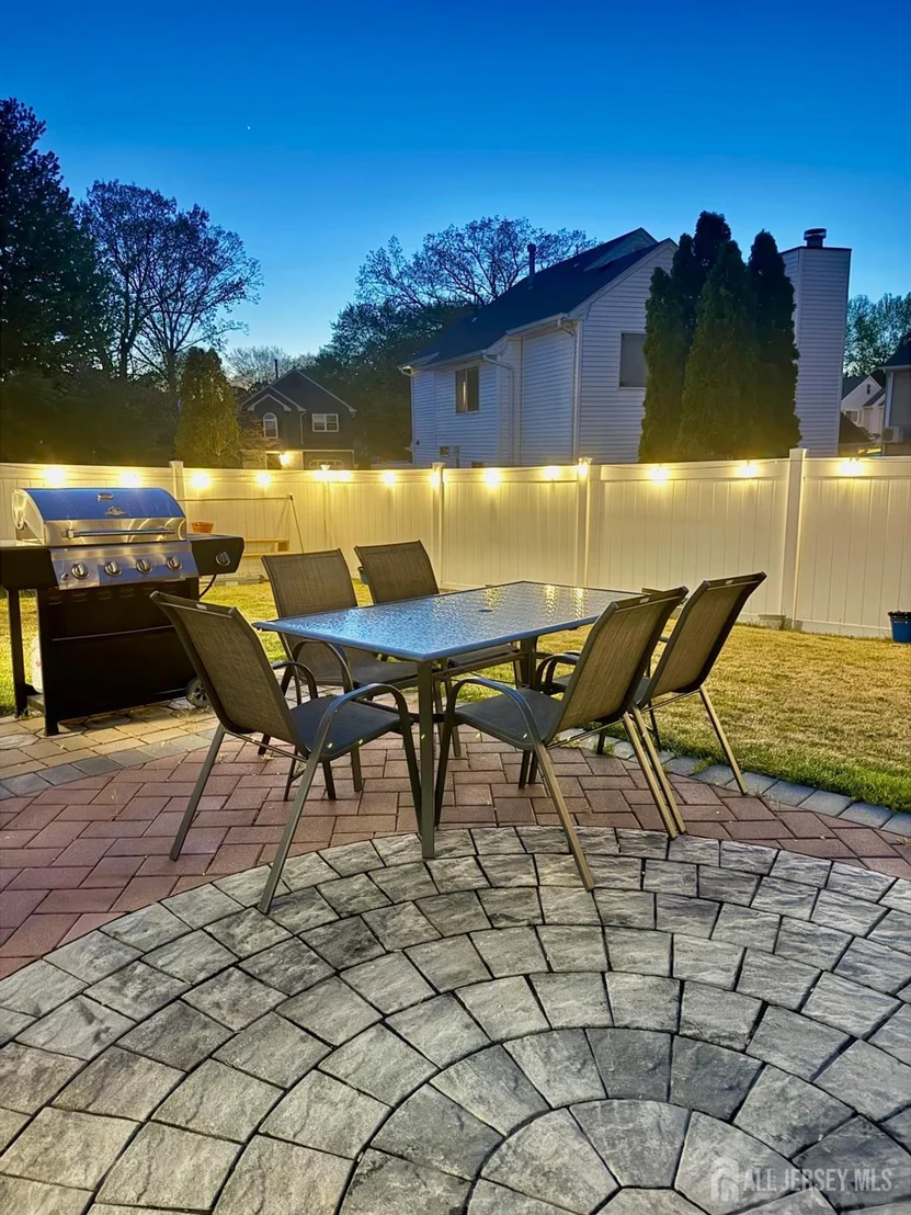 Photo of 6 Amara Court