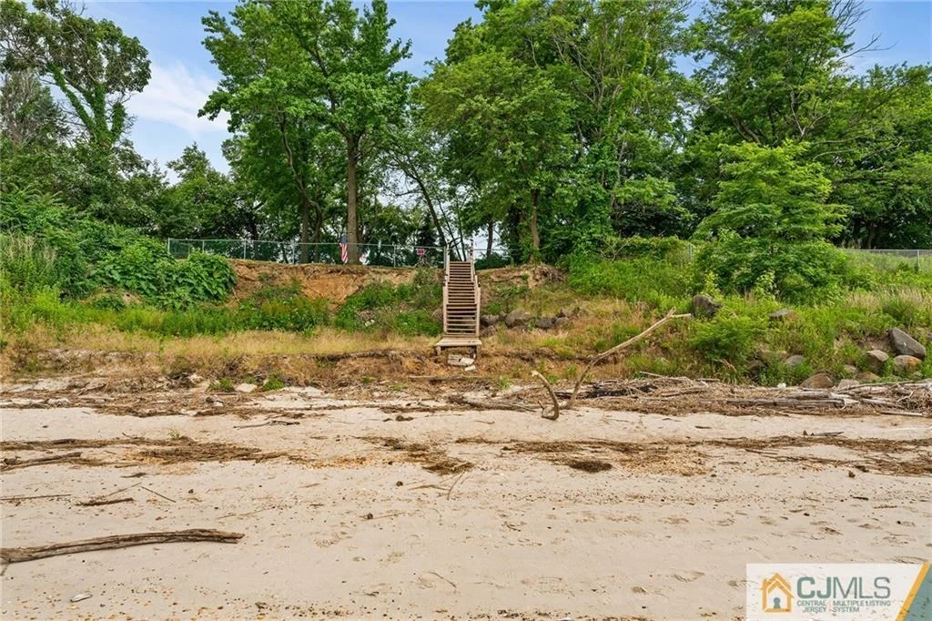Photo of 53 E Boulevard