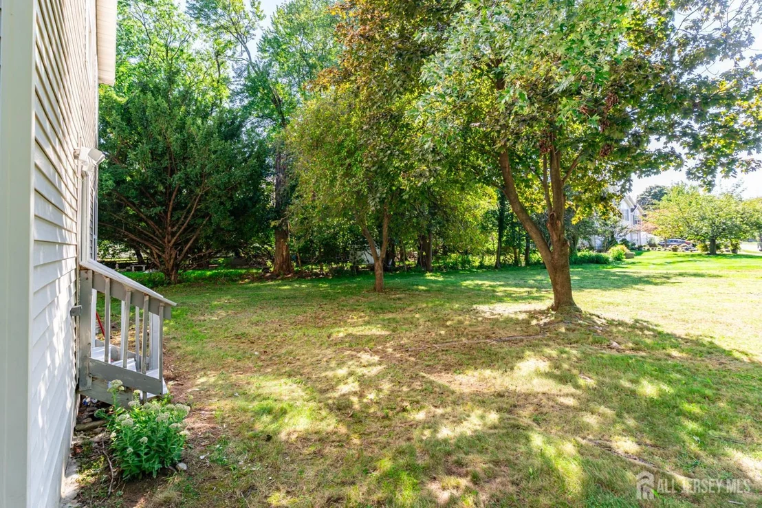 Photo of 53 Bernard Avenue