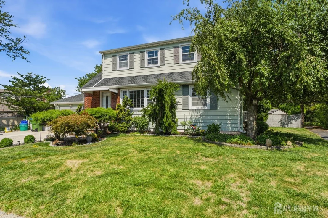 Photo of 19 Sycamore Avenue