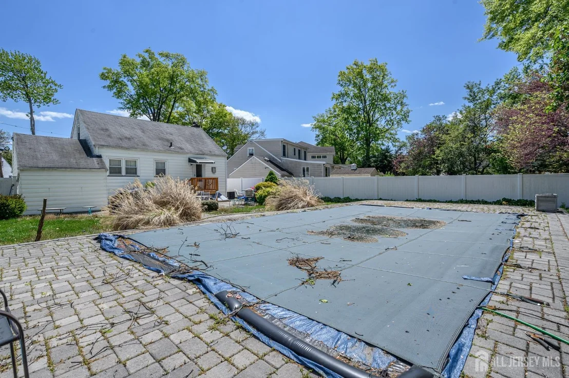 Photo of 49 Colonial Drive