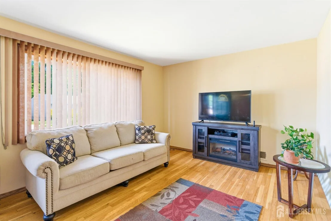 Photo of 66 Rose Street