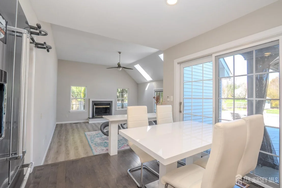 Photo of 6 Ruedeman Drive