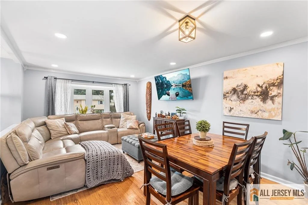 Photo of 7 Wilton Avenue