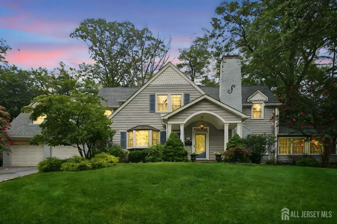 Photo of 12 Edgewood Road