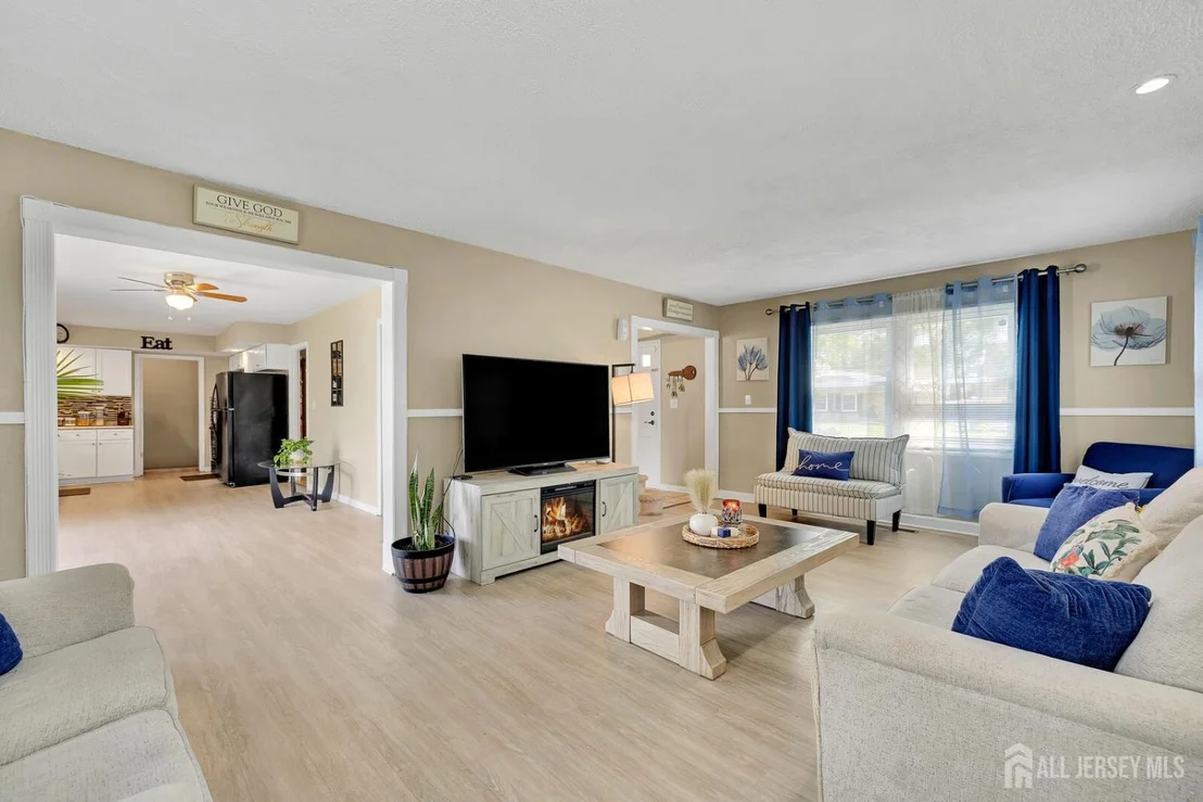 Photo of 2 harrington Circle