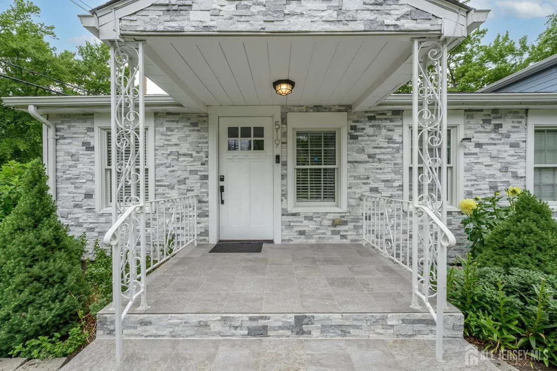 Photo of 519 Calvert Road