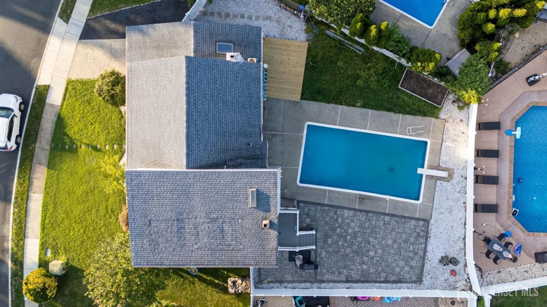 Photo of 18 Robinhood Drive