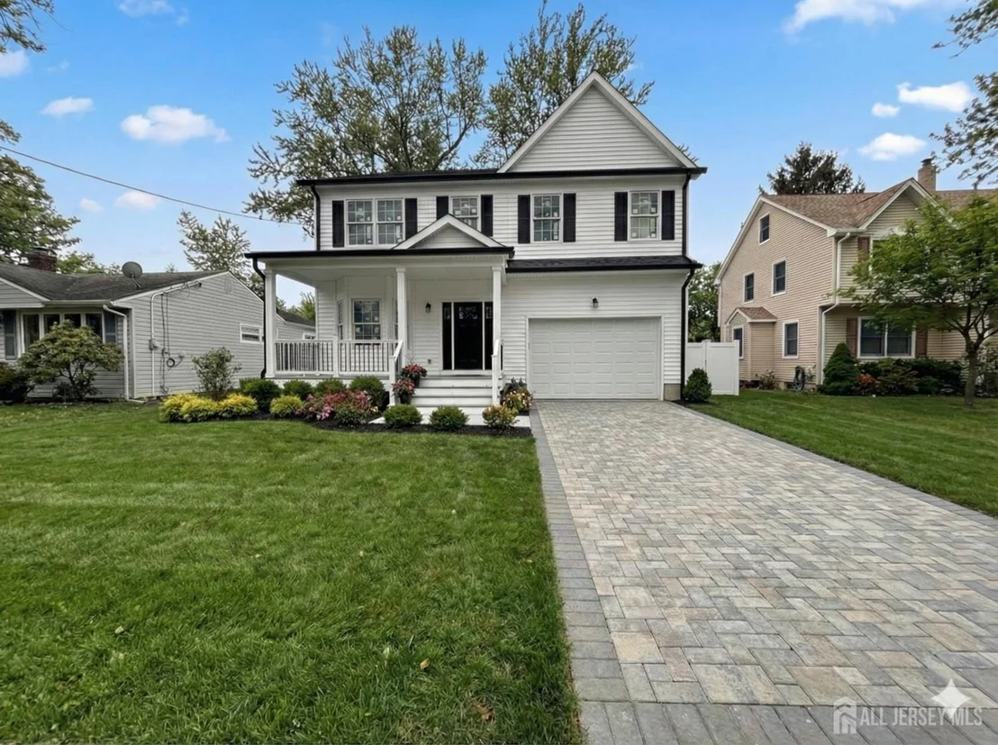 Photo of 65 Willow Road