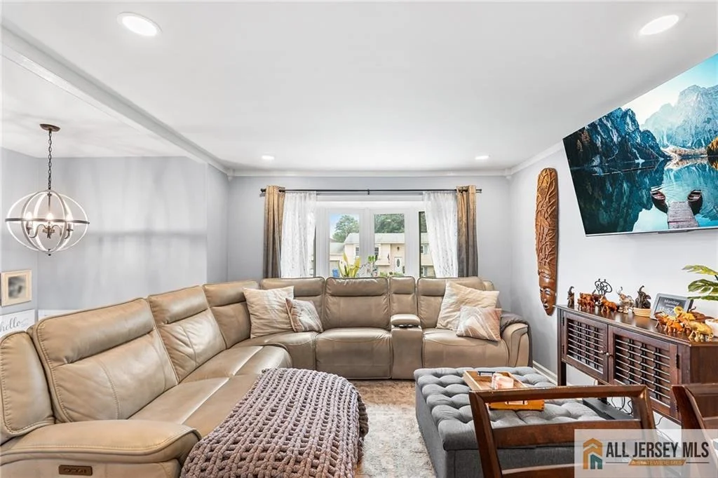Photo of 7 Wilton Avenue