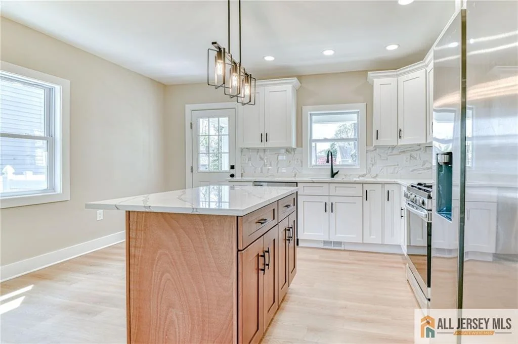 Photo of 32 Campbell Avenue