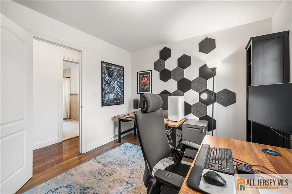 Photo of 122 Benart Place