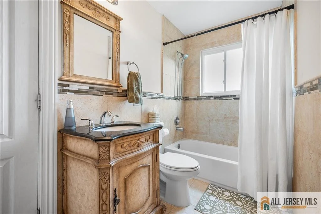 Photo of 122 Benart Place