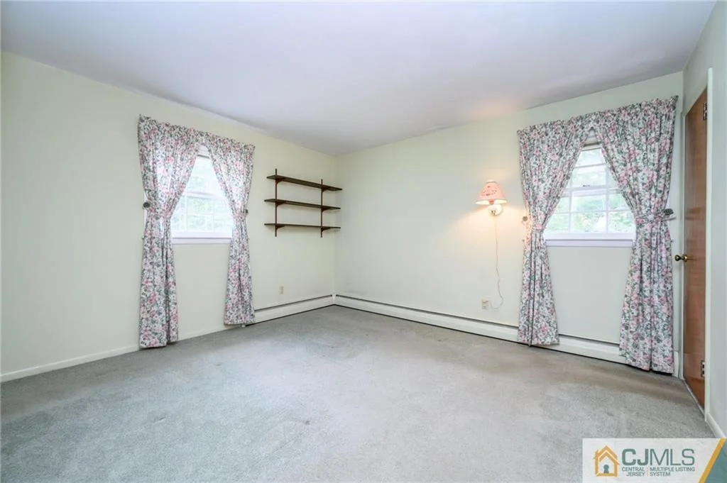 Photo of 4 Mountainview Lane