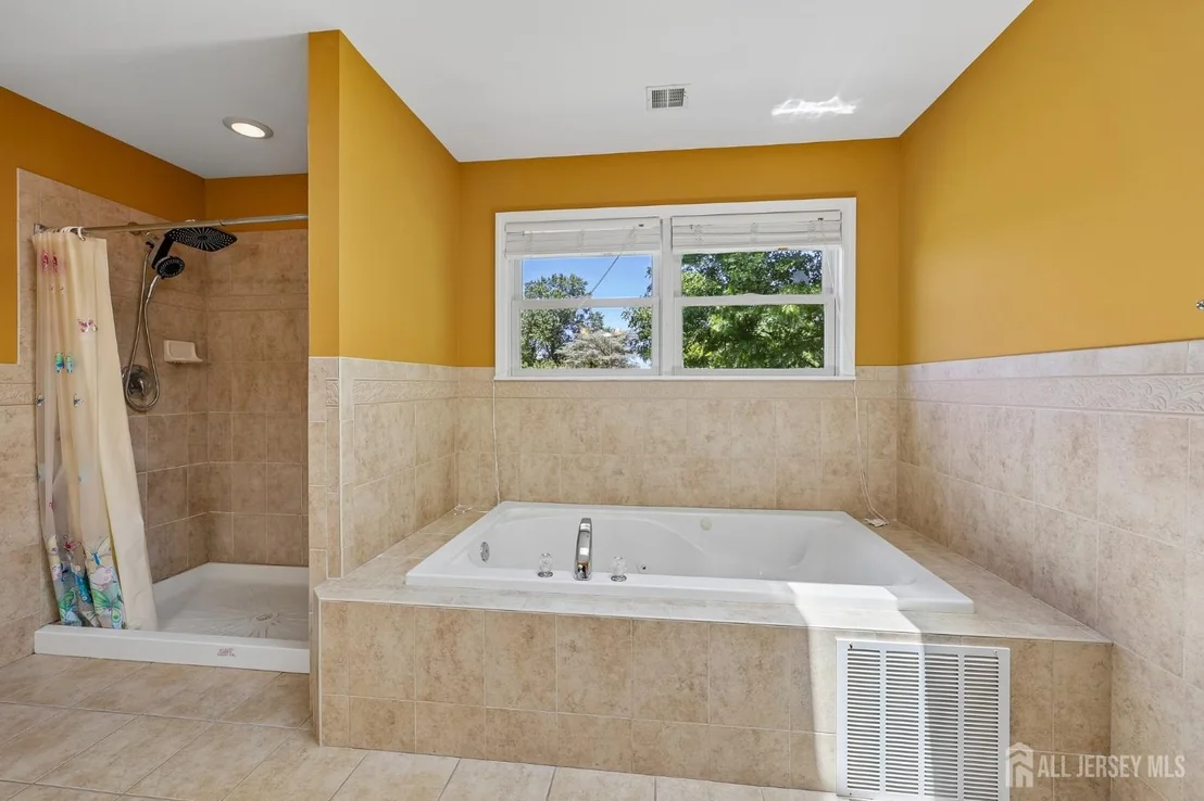 Photo of 6 Willow Drive
