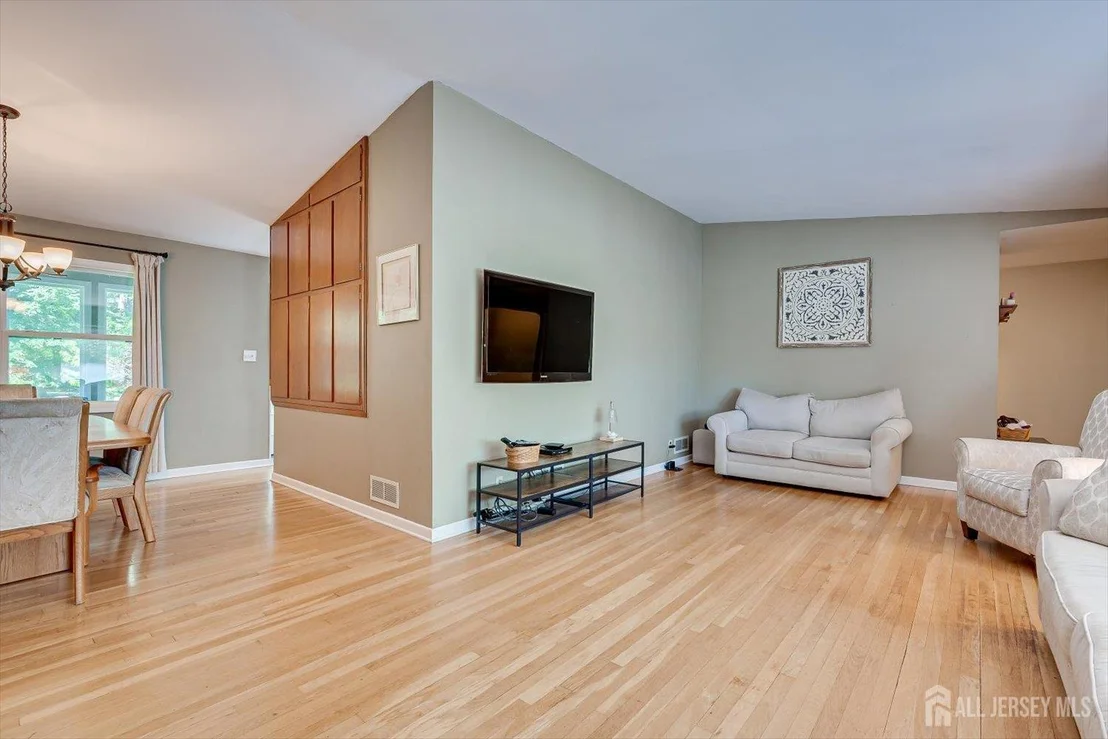 Photo of 9 Clive Hills Road