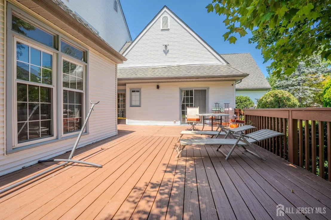 Photo of 37 Kinglet Drive